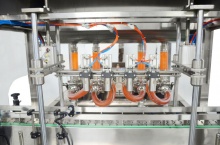 sczh-4b四头直线式全自动浓酱灌装机(剁椒**)