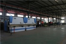 公司承接各類鈑金加工業務,設備,產品的外罩殼體加工制作.設備先進,工