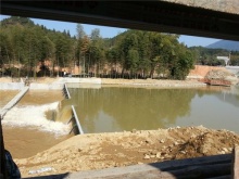 液壓鋼壩閘門-產品中心 - 高郵市恒立液壓成套設備有限公司