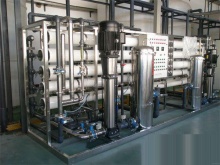 10吨双级纯净水设备_安徽华洁**设备有限公司