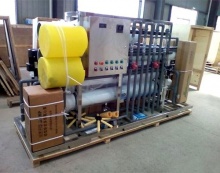 纯净水设备_安徽华洁**设备有限公司